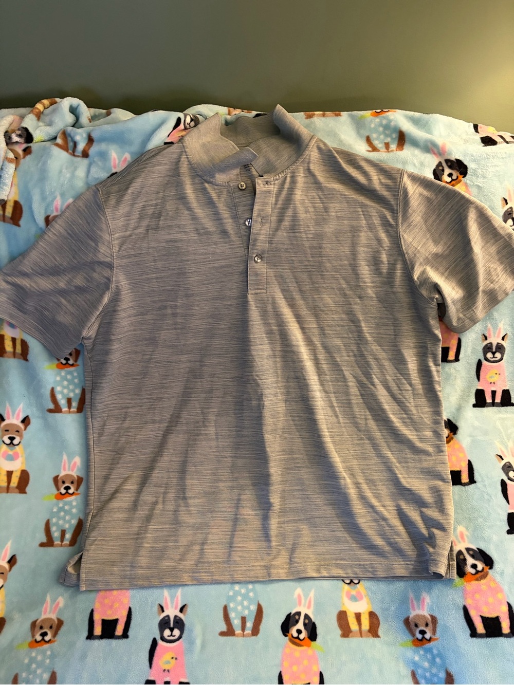Men's Short-Sleeve Polo Shirt in Light Gray